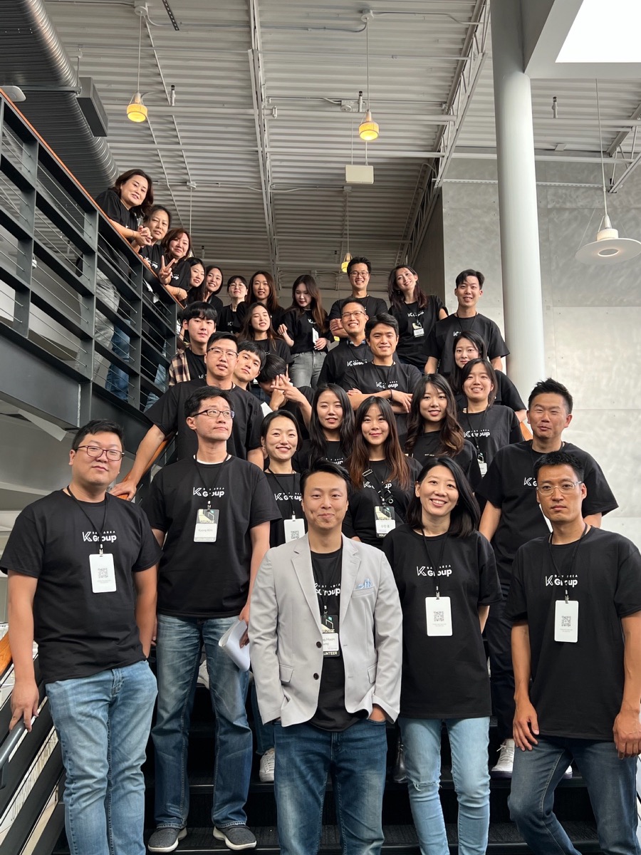K-Night volunteer group photo